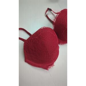 Victoria's Secret new with All tags 36D Lined Perfect Coverage Padded